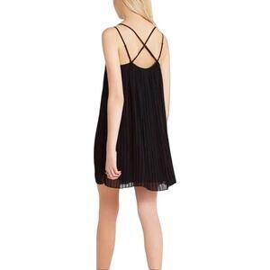 BCBGeneration | NWT Black Accordion Pleated Adjustable Strap Mini Swing Dress